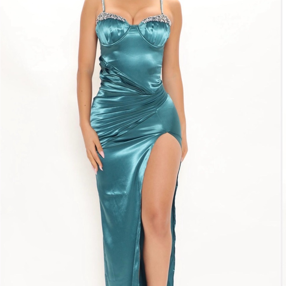 ‼️Fashion Nova Teal Satin Ruched High-Slit Gown with Embellished Bust